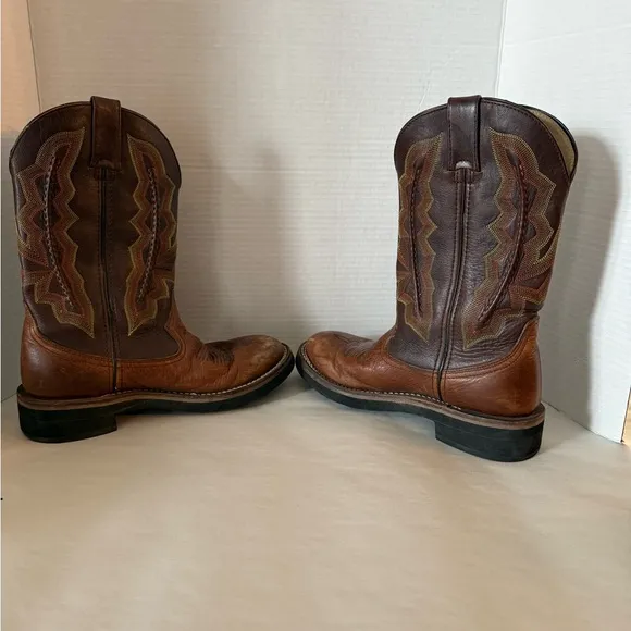 Women’s Durango Brown leather Western Boots. Size 7
