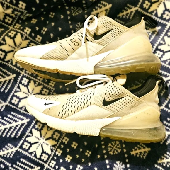 Women's Nike Air Max 270 Running Shoes