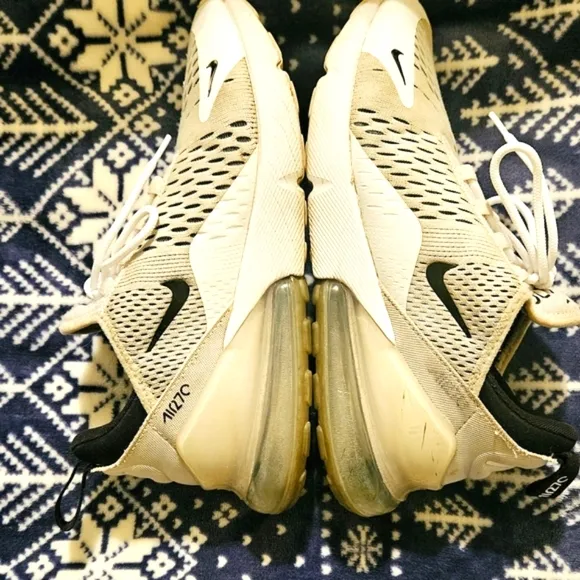 Women's Nike Air Max 270 Running Shoes