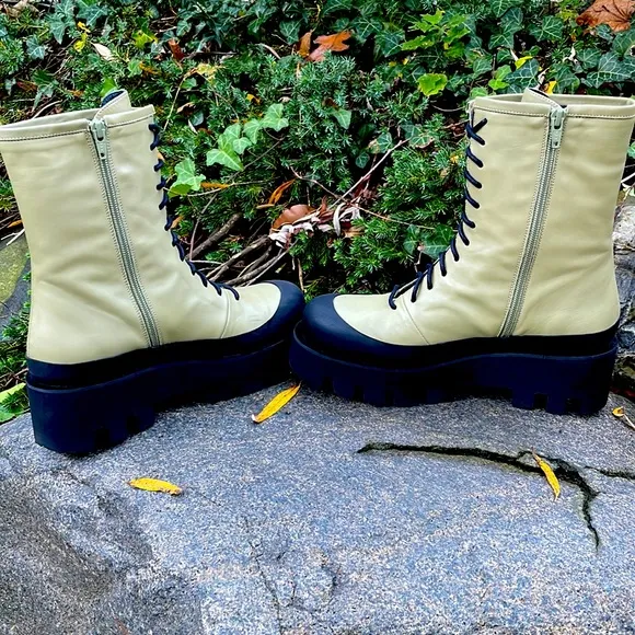 WOMENS PALOMA BARCELO ARMY  GREEN LEATHER COMBAT BOOTS - 9 - NEW !