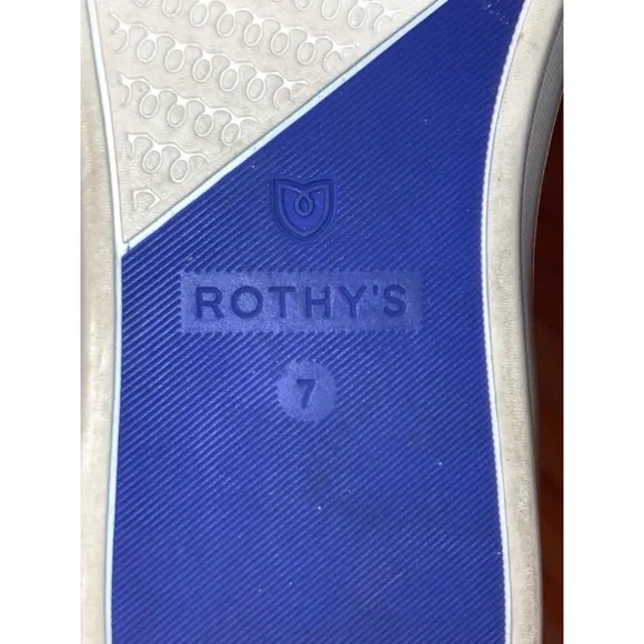Women's Rothy's Slip-On Sneaker Size 7 White &amp; Blue