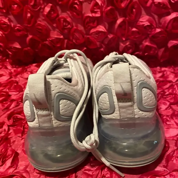 Women's Shoe Nike Air Max 720
