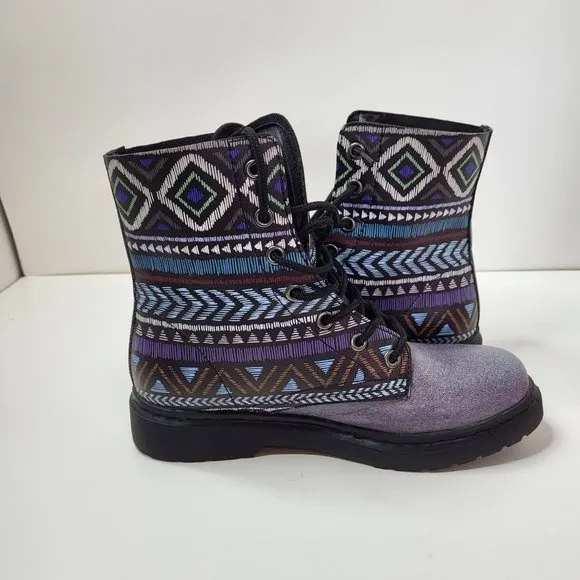 Yes We‎ Vibe Bohemianism Boots Purple Unisex Men's US Size 7.5 Women's US Size 9