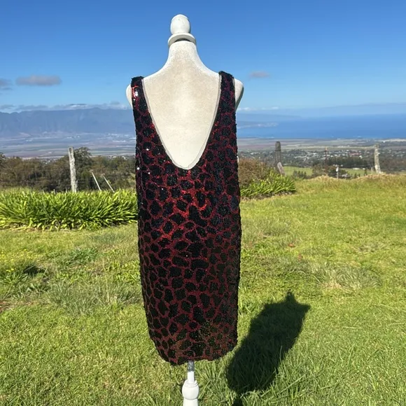 ZARA Dress Leopard Sequin Minidress Red Black Low Back Lined