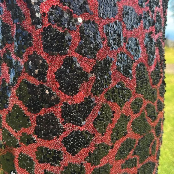 ZARA Dress Leopard Sequin Minidress Red Black Low Back Lined