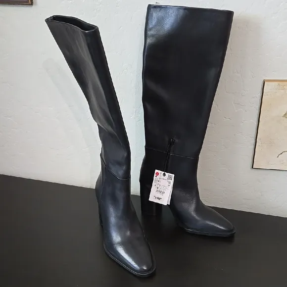 Zara Leather Elegant Black Knee-High Women's Boots Boot Size 6