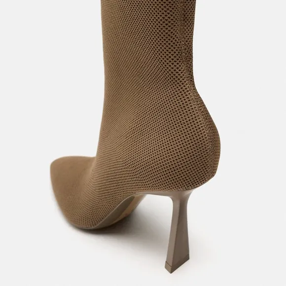 ZARA STRETCH FABRIC HEELED ANKLE BOOTS bloggers favorite