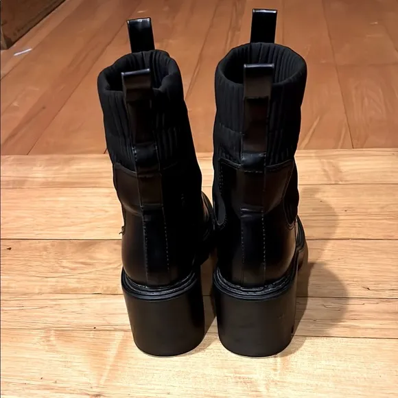 Zara Track Sole Black Sock Boot Women’s Size 8