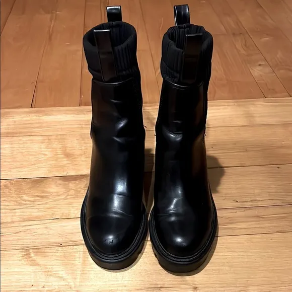 Zara Track Sole Black Sock Boot Women’s Size 8