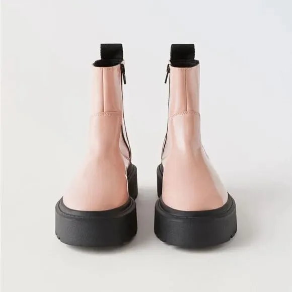 ZARA PATENT EFFECT CHELSEA BOOTS