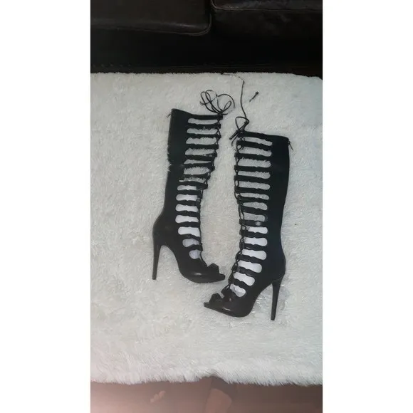 Zigi Soho MARYBETH Gladiator black Heels size 7.5 leather lace up open-toe shoes