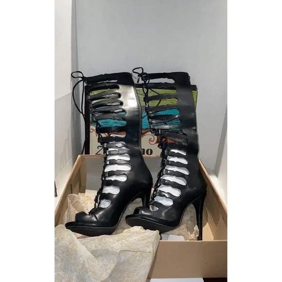 Zigi Soho MARYBETH Gladiator black Heels size 7.5 leather lace up open-toe shoes